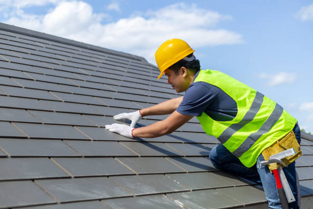 Best Roof Installation  in Loch Lomond, VA